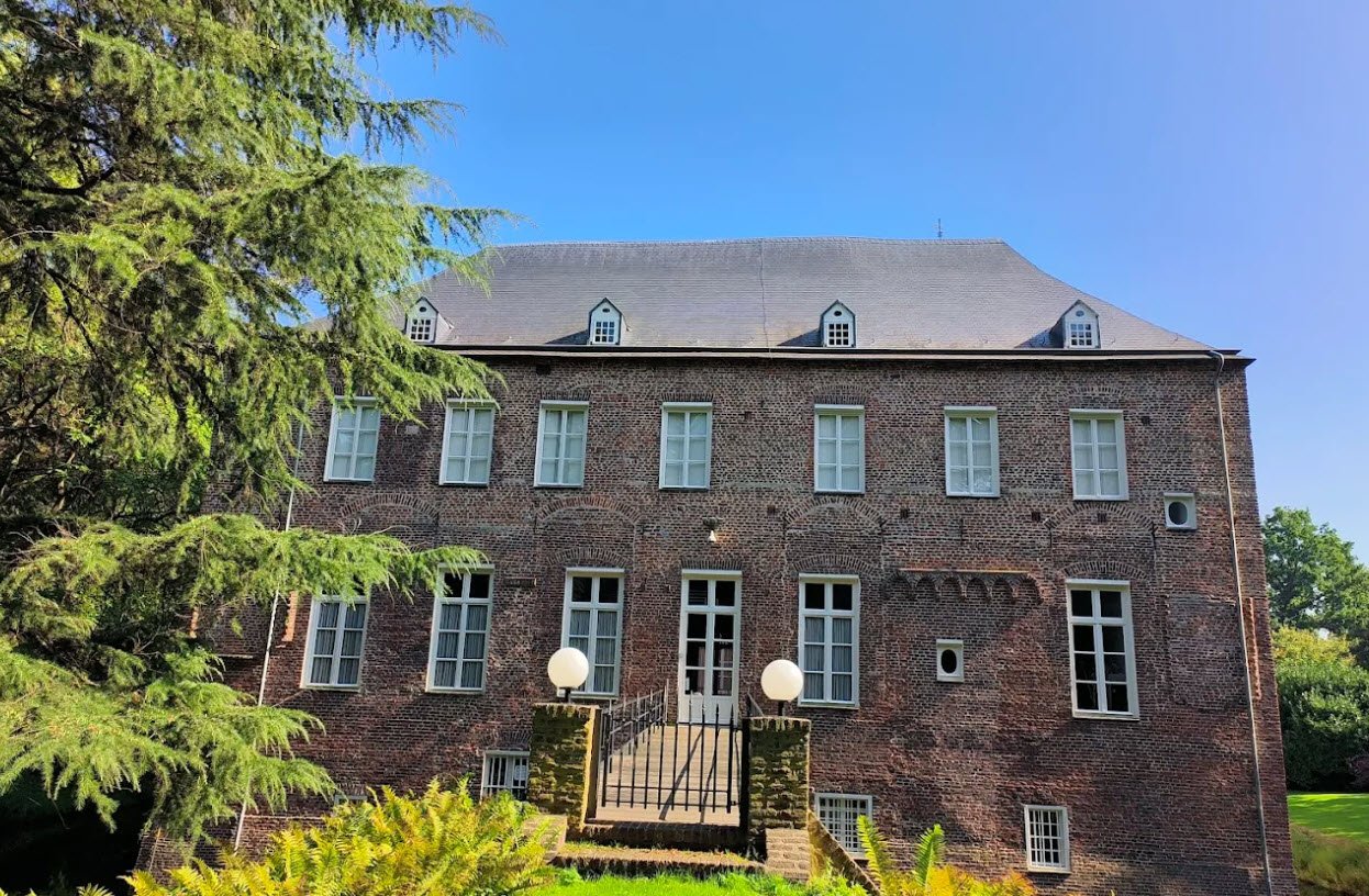 Kasteel Well, Netherlands